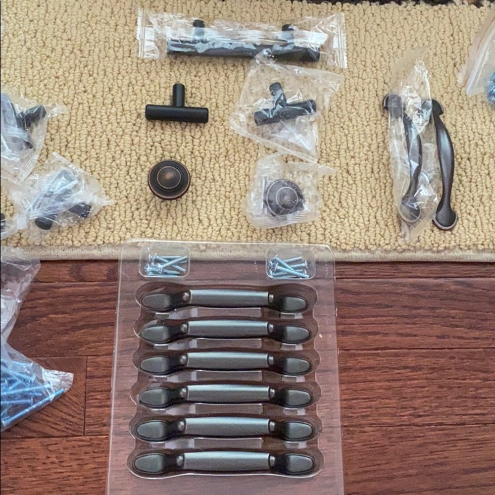 Oil rubbed bronze finish knobs & pulls bundle